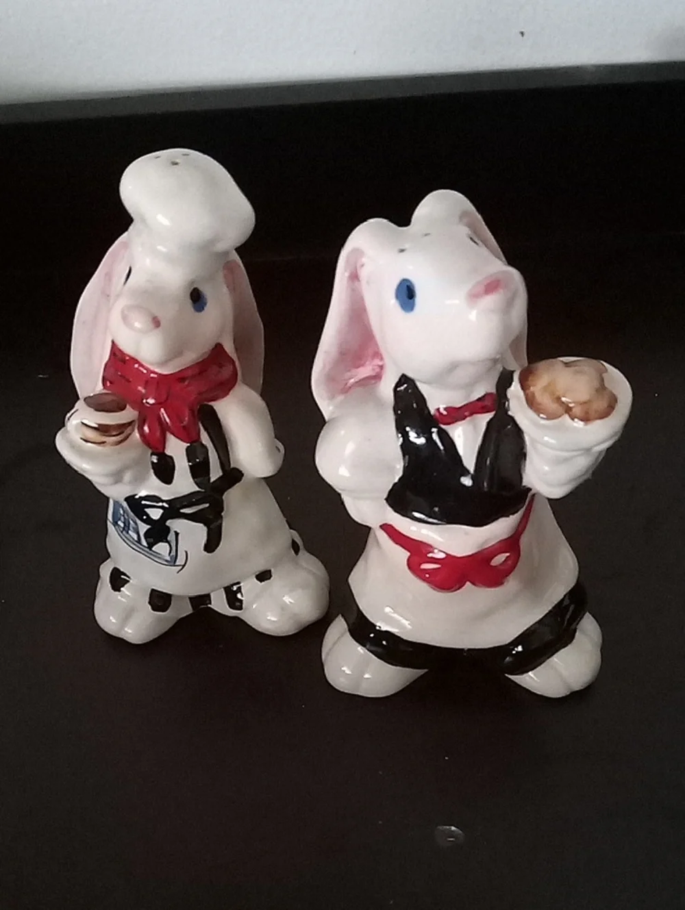 White Ceramic Bunny Salt and Pepper Shaker Set with Red Accents
